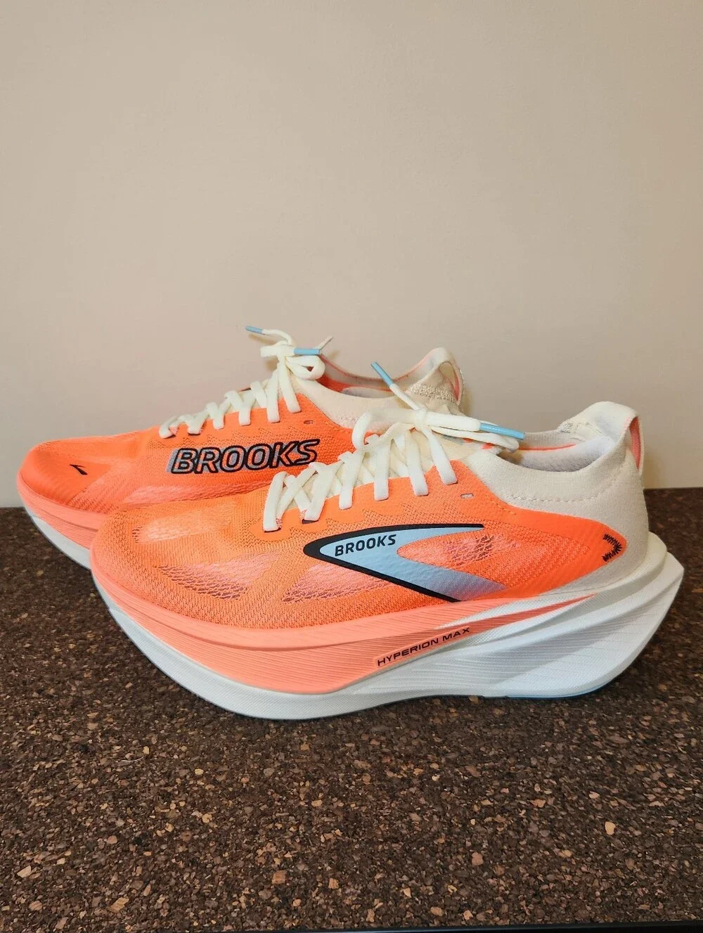 Brooks Hyperion Max 3 Running Shoes Womens Size 8.5